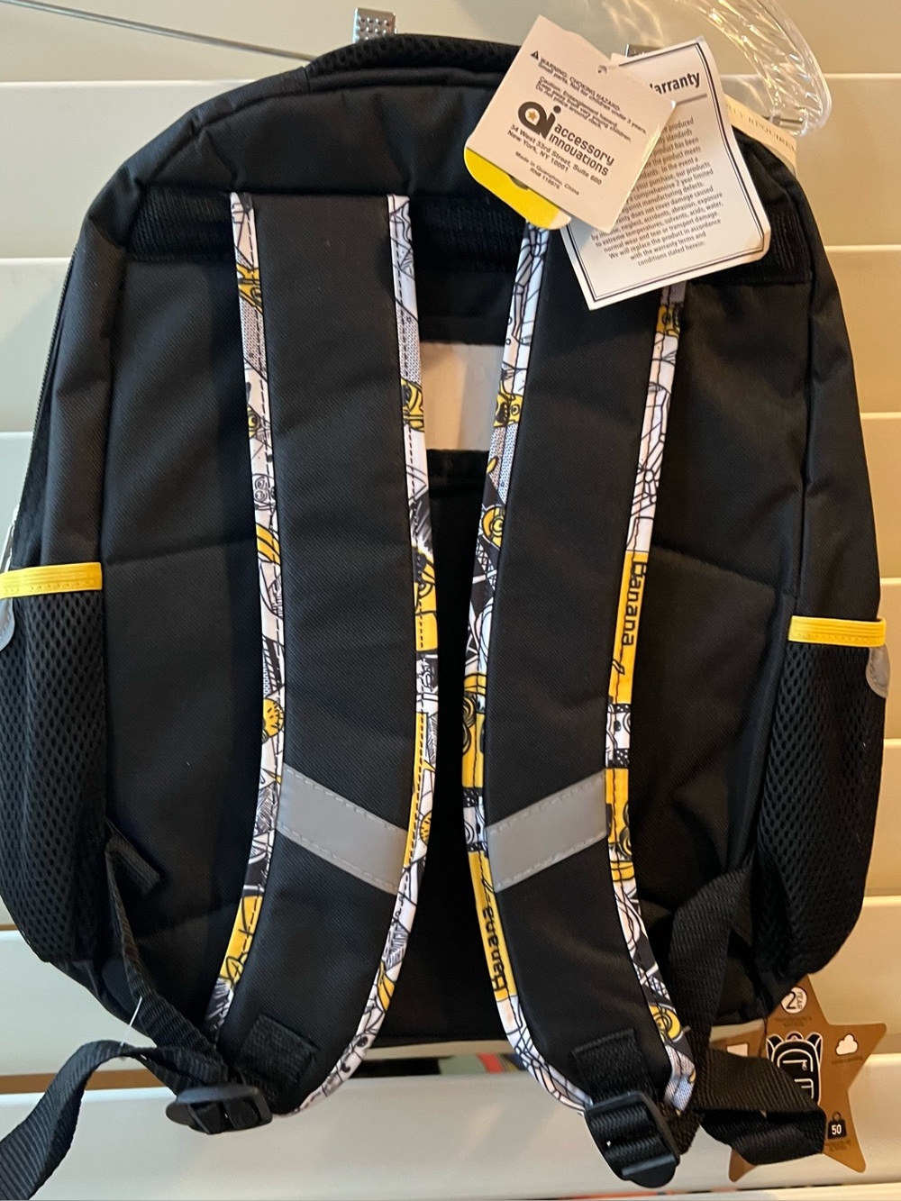 Universal Illumination Minions -The Rise of GRU Banana Black & Yellow Backpack - Picture 8 of 15